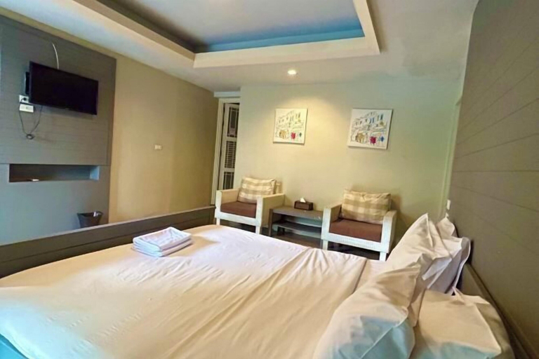 Bedroom 18