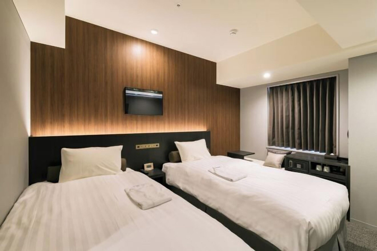 Bedroom 12