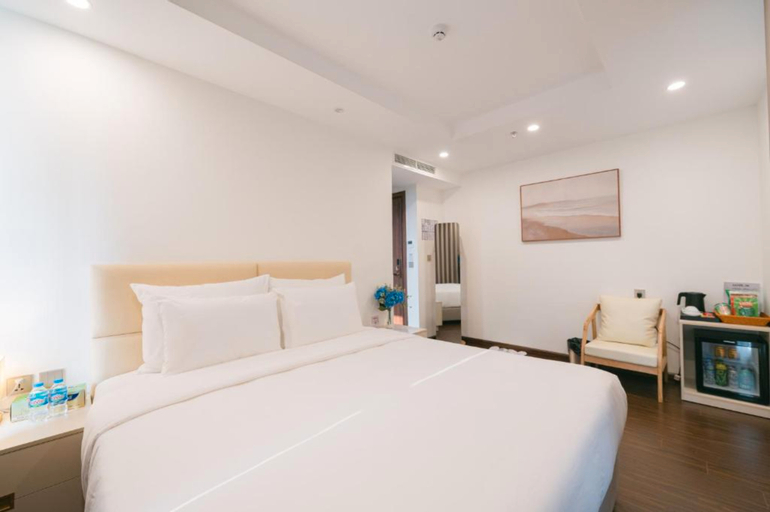 Bedroom 8