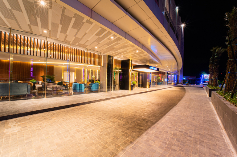 Exterior & Views 2, The All - Suite Pentacity Hotel Balikpapan, Balikpapan