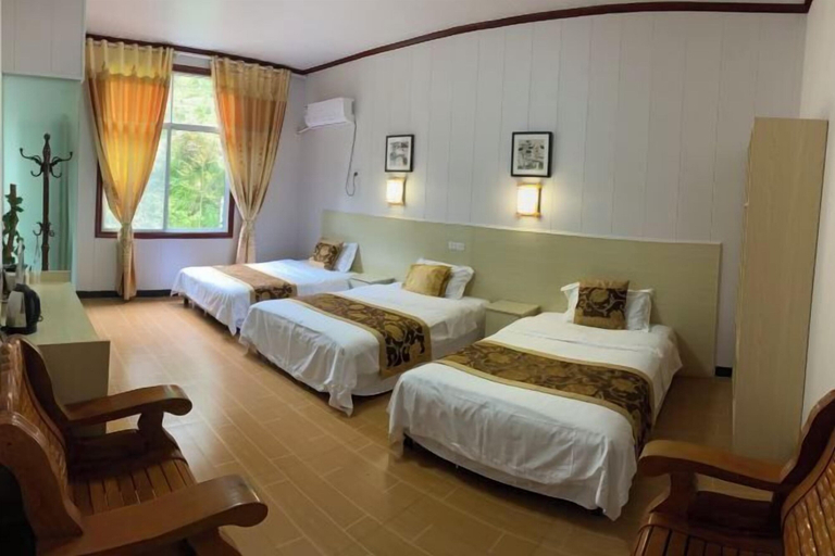 Bedroom 4, Bodaofeng Donglixia Farmhouse, Huanggang