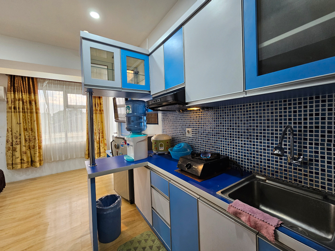 Dining Room 4