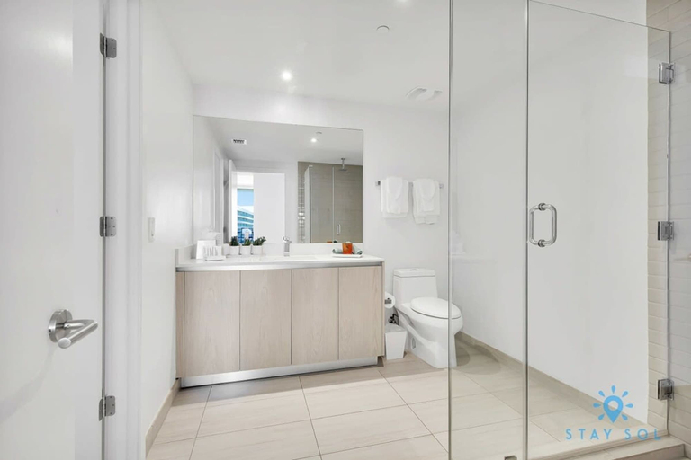 Bathroom 5, Exclusive Condo Near Beach Free Valet Parking, Broward