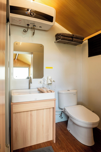 Bathroom 6