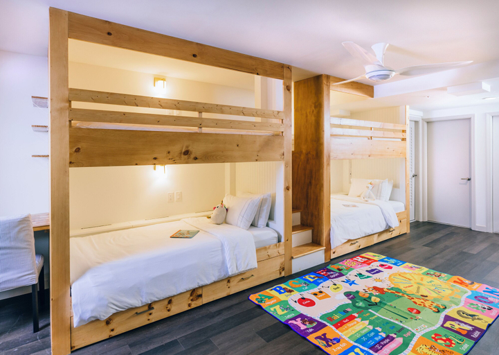 Bedroom 3, All-Movie Hotel, Fayette