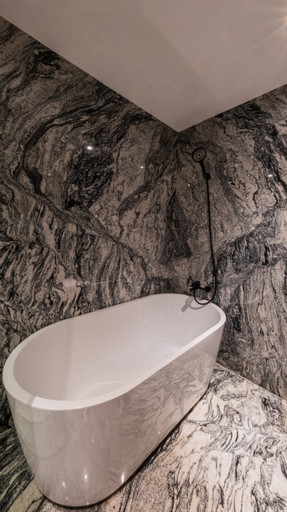 Bathroom 4