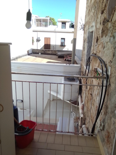 Others 4, Na' za Ciccina, Palermo