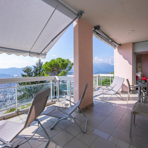 Room 4, La Maison du Bonheur, Lugano