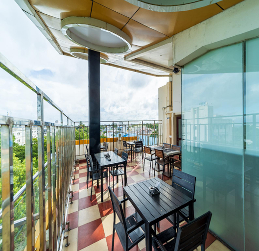 Food & Drinks 4, Hotel Sun Park, Puducherry