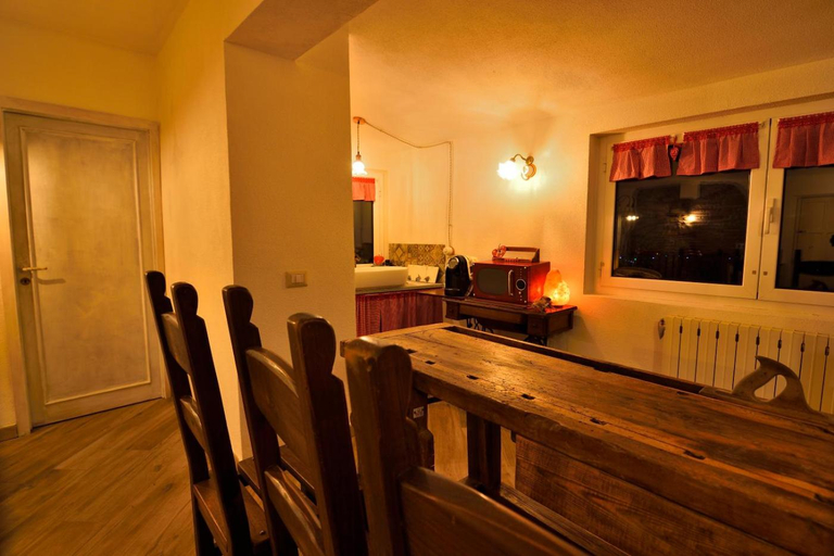 Others 4, Il Borgo del Castello, Alessandria
