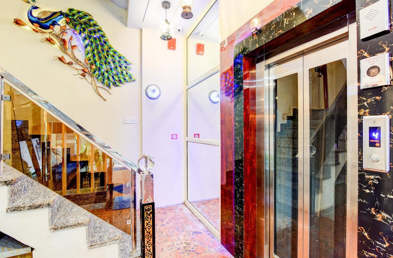 Hotel Delhi Guest House, West