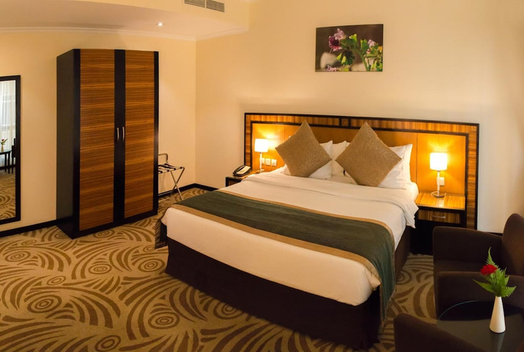 Bedroom 4, Al Majaz Premiere Hotel Apartment, Sharjah City