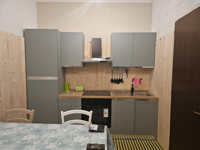 Kitchen 4, ROMEO2, Varese