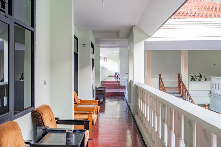 Exterior & Views 5, Capital O 94108 Hotel Abadi, Tasikmalaya