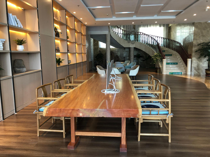 Food & Drinks 4, Starway Hotel Zhengzhou Dengfeng Shaolin Avenue, Zhengzhou