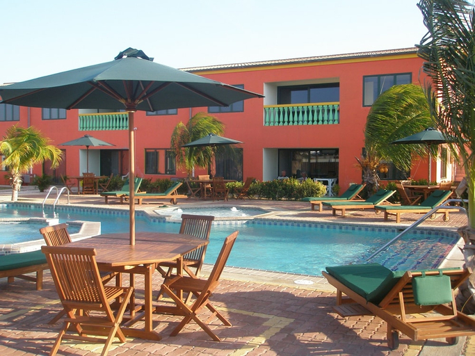 Sport & Beauty 4, Del Rey Apartments