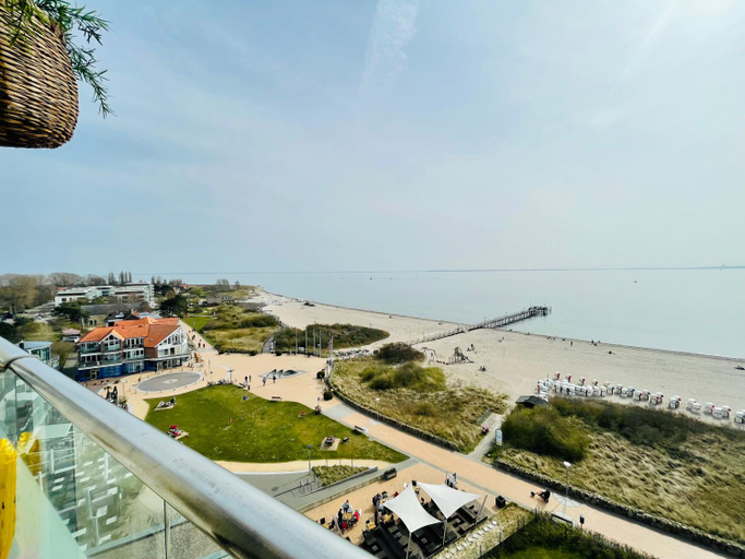 Others 2, KRABBES Ostseeliebe, Ostholstein