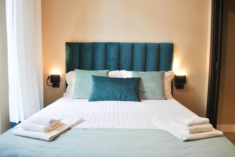 Bedroom 2, Palazzo Nana Suites & Apartments, Napoli