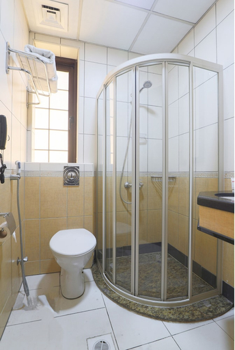 Bathroom 3, Eureka Hotel, Dubai
