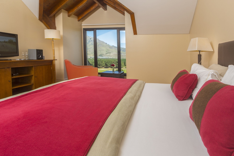 Bedroom 3, Loi Suites Chapelco Golf & Resort, Lacar