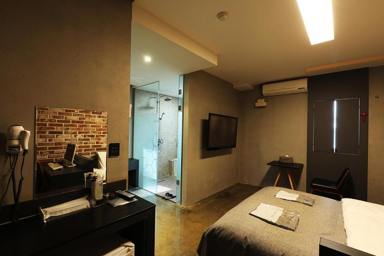 Bedroom 2, Boutique Hotel K, Dong-daemun