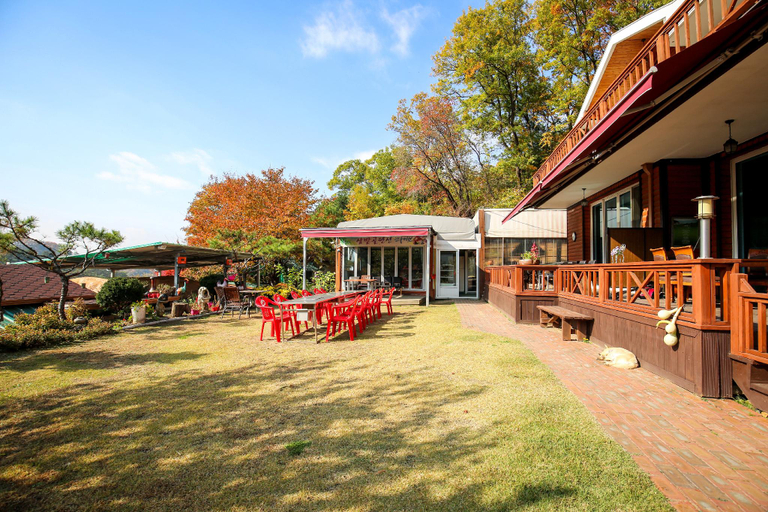 Others 3, poceon sambatgolpensyeon, Pocheon