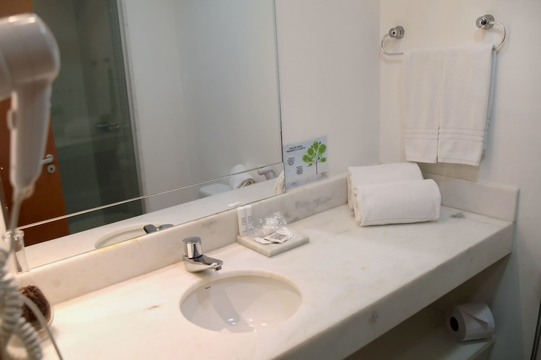 Bathroom 3, Iguatemi Business & Flat, Salvador