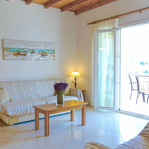 Room 3, Renoula Saint Stephanos, Ionian Islands