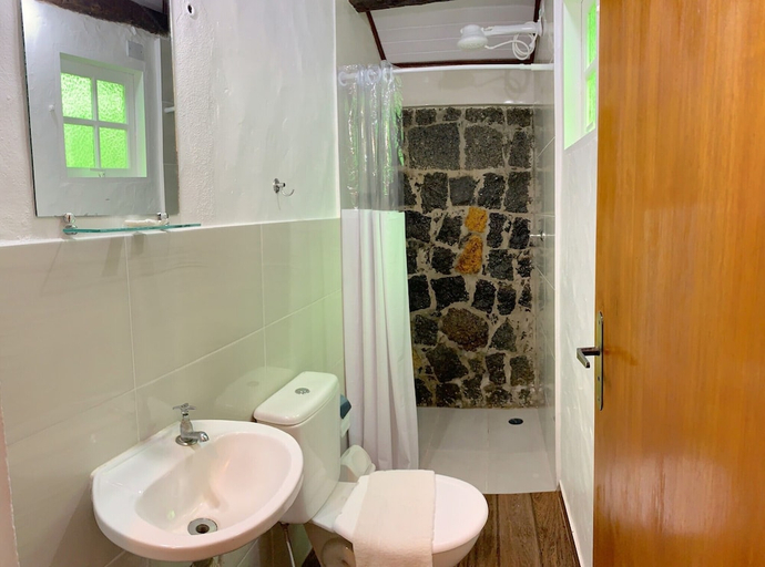 Bathroom 3, Velinn Pousada Bromelias, São Sebastião