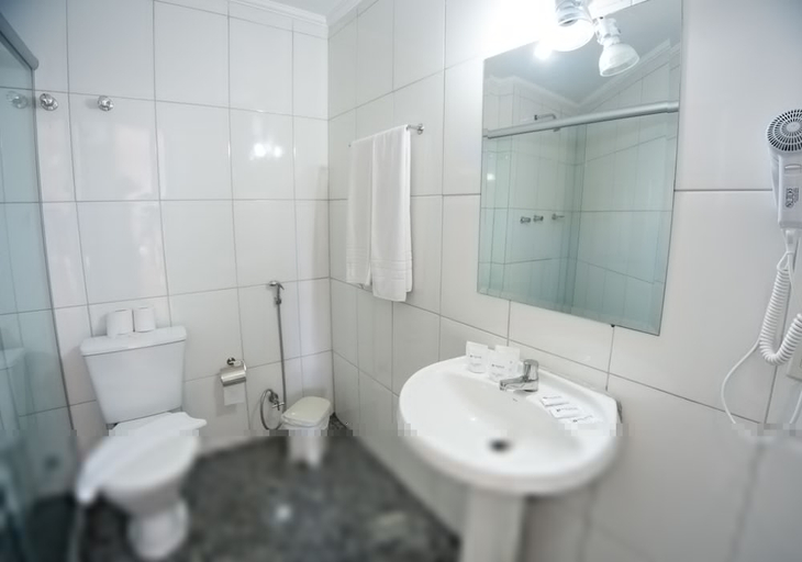 Bathroom 3, Hotel Dan Inn Sao Paulo Higienopolis By Nacional Inn, São Paulo