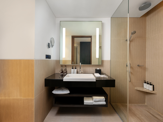 Bathroom 20