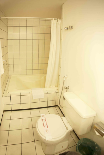Bathroom 5, Marina Park, Fortaleza