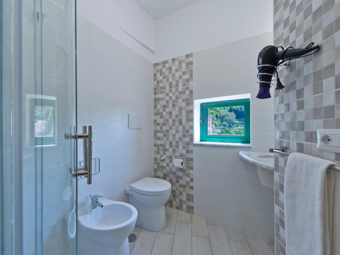 Bathroom, Relais San Basilio Convento - ID 3061, Salerno