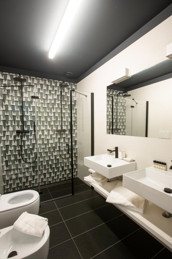 Others 3, Sunrise Rooms, Gorizia