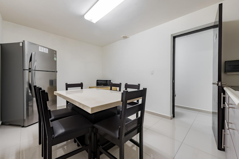 Others 4, Suites Ejecutivas Monterrey, Monterrey