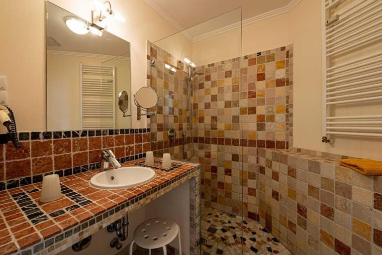 Bathroom 3, Ferienwohnungen Altmann - Villa Bergfrieden, Vorpommern-Rügen