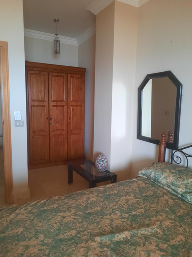 Bedroom 2, Coral Paradise Villa, Safaja