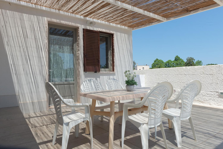 Others 5, Apartment in Puglia with Wi-Fi and Barbecue, Brindisi