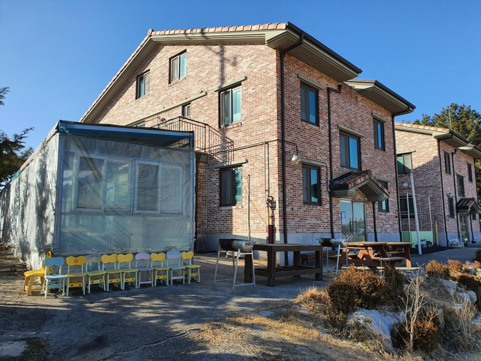Others 3, Iksan haneulsup pension, Iksan