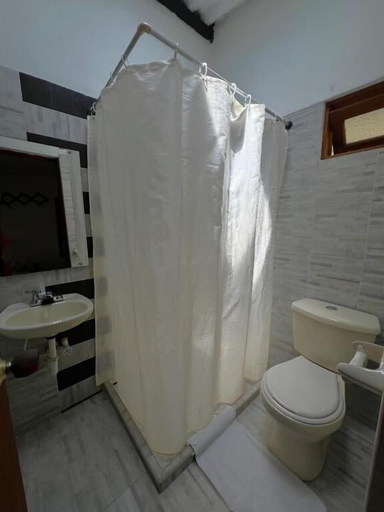 Bathroom 4, Anjali Hospedaje, Villa de Leyva