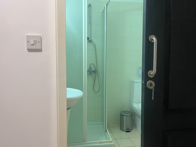 Bathroom, Phaedrus Living: Hoopoe Residencies 205