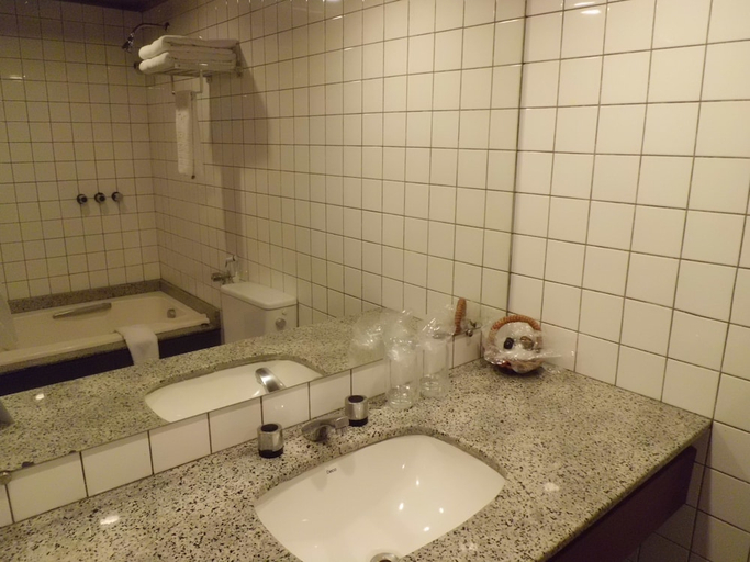 Bathroom, SOL VICTORIA MARINA, Salvador