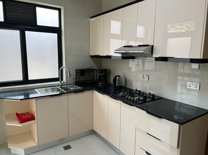 Others 5, Q-Plus Apartments, Kicukiro