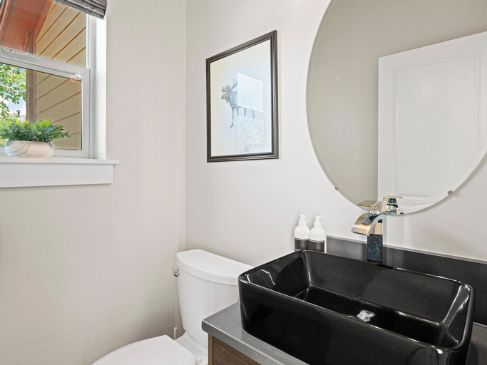 Bathroom 5