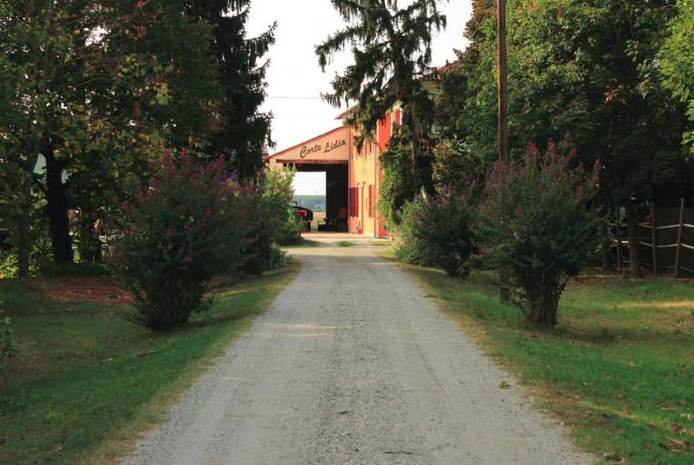 Others 3, Agriturismo Corte Lidia, Mantua