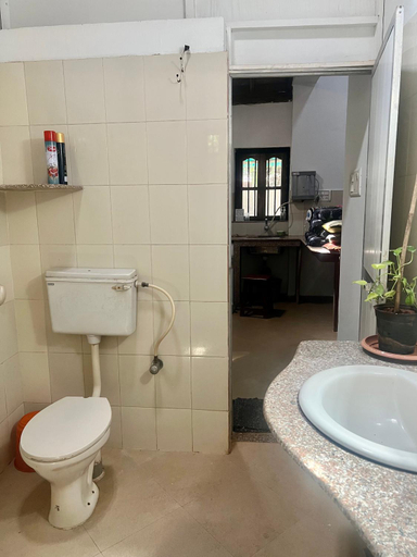 Bathroom 3, The Sunset Chalet, North Goa