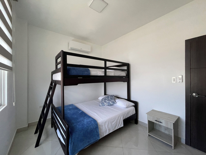 Bedroom 2, Puerto Madera Apartamentos, Manta