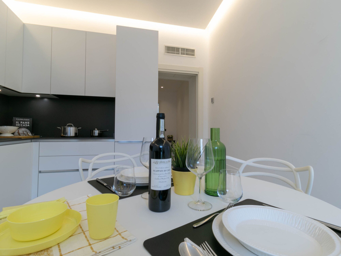 Room 4, Casa Posta in Como With 1 Bedrooms and 1 Bathrooms, Como