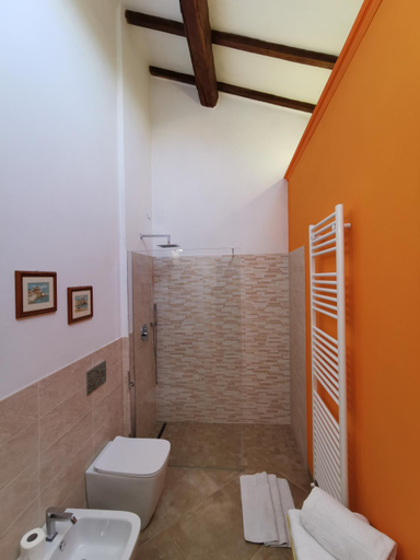 Bathroom 3, Agriturismo Sotto la Rocca, Prato