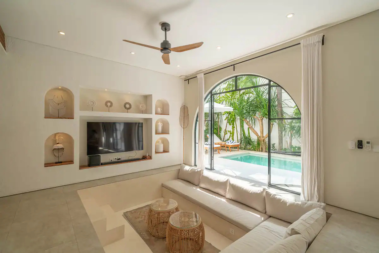 Others 4, Villa Unna - Brand New Modern 6BR Mediterranean Villa in Umalas, Badung